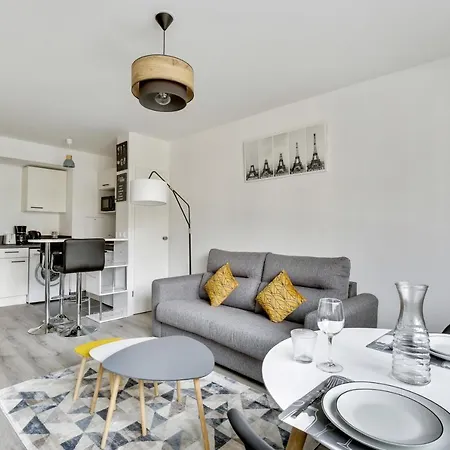 Chic Studio Near Paris - La Defense Bezons Buitenkant foto